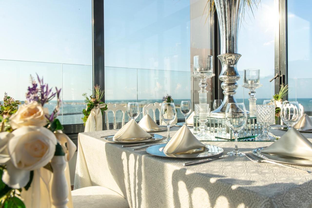 B&C Hotel Atakum Екстериор снимка