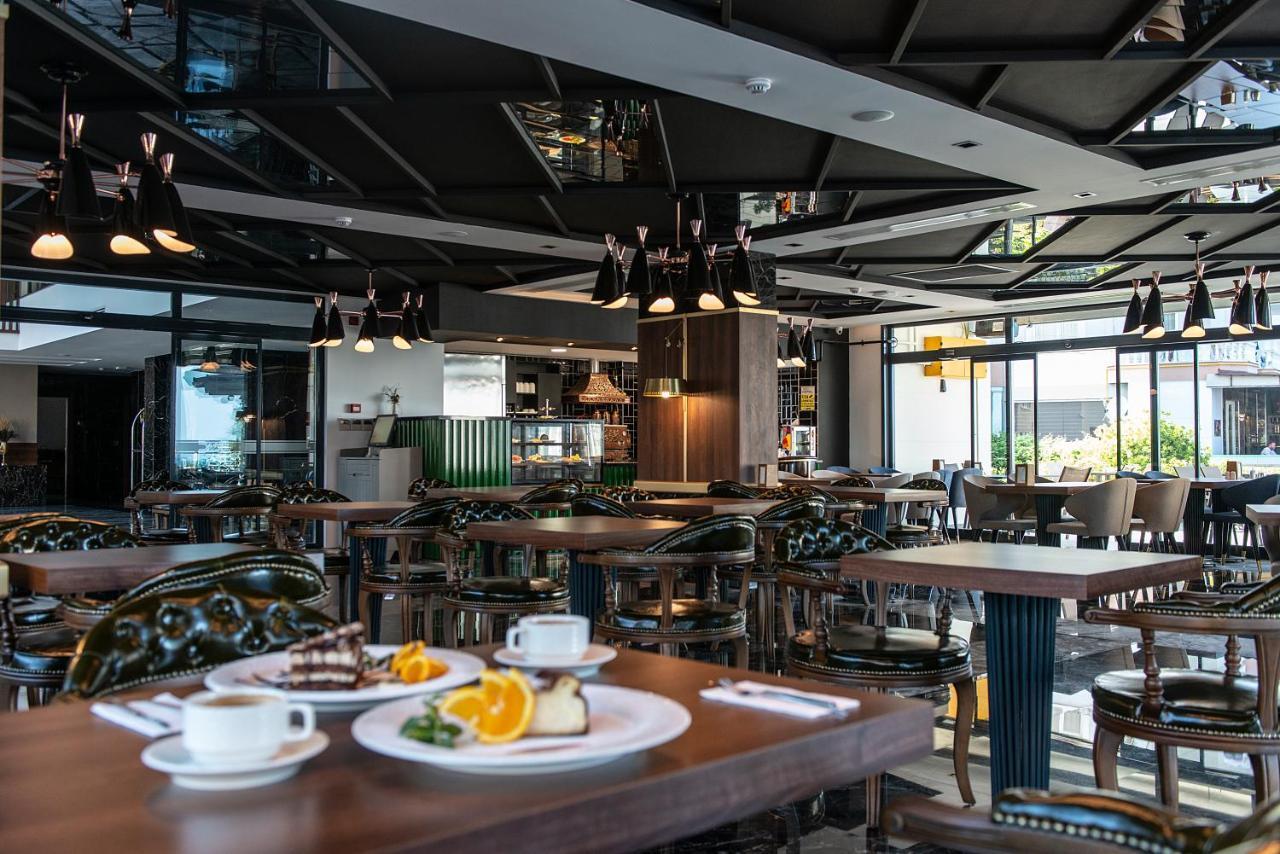 B&C Hotel Atakum Екстериор снимка