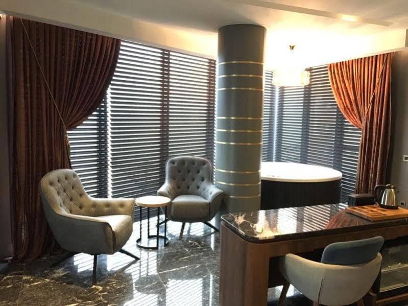 B&C Hotel Atakum Екстериор снимка