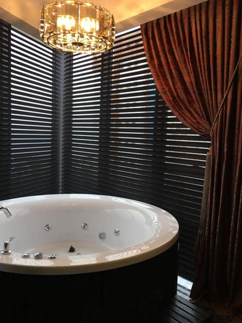 B&C Hotel Atakum Екстериор снимка