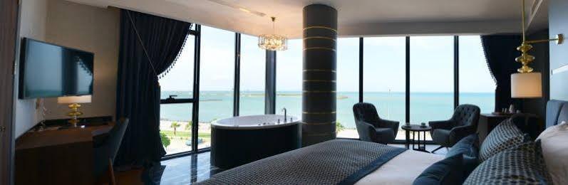 B&C Hotel Atakum Екстериор снимка
